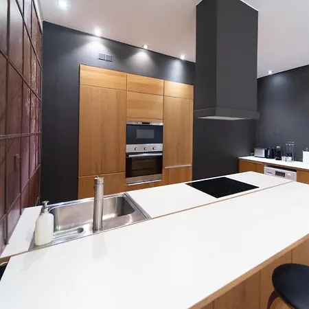 Bliss - Avenidas * Lizbona